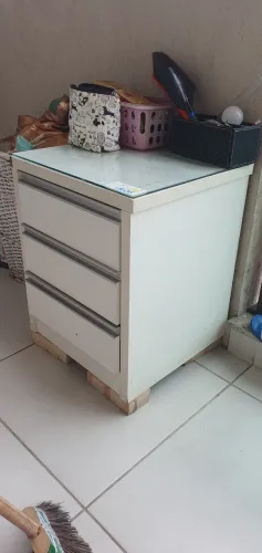 Gaveteiro para escritório
