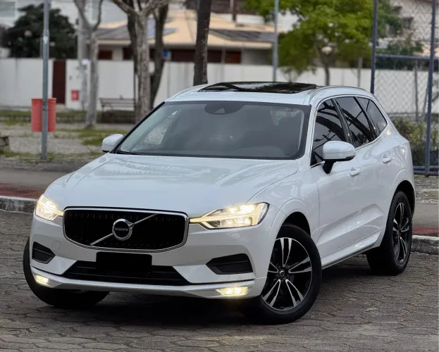 Volvo XC 60 T-5 Momentum 2.0 254cv AWD 5P 2020