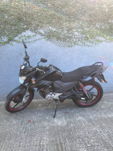 Fazer 150cc Ano: 2015 - 149.00kms<br><br>Fazer 150cc Ano: 2015 - 149.00kms