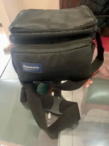 Filmadora pequena Panasonic no estado