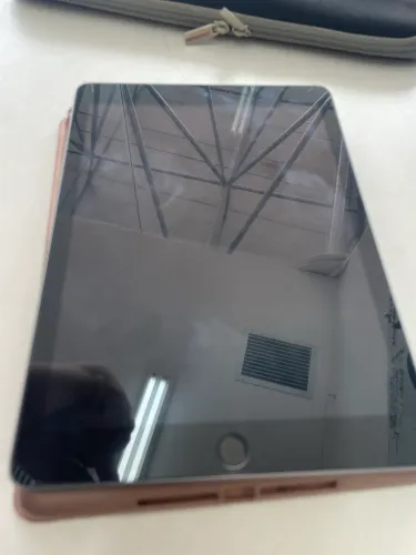iPad 6ª geração 128gb com caneta 