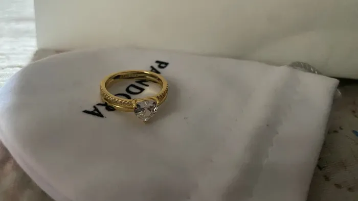 ANEL DA PANDORA OURO