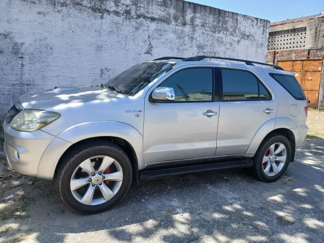 Toyota Hilux SW4 SRV D4-d 4X4 3.0 TDI Dies. AUT 2007