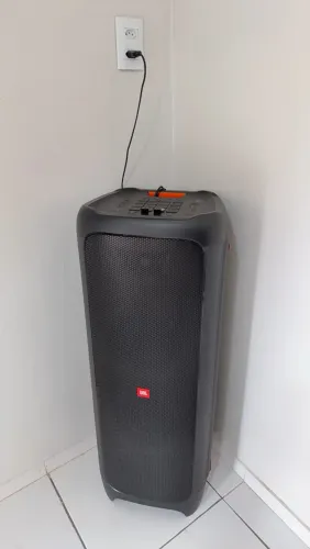 Vendo caixa de som JBL