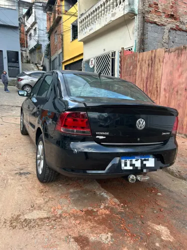 Volkswagen Voyage Comf/highli. 1.6 MI T.flex 8V 4P 2011