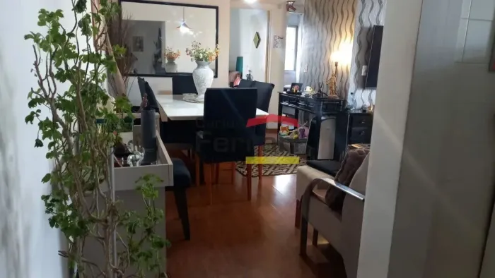Parada Inglesa-Apartamento 62ms 2 dors, sacada, vaga de garagem