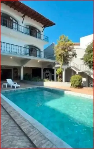Livia Machado Imoveis VENDE Casa com Piscina e Espaço Gourmet na Ilha do Boi