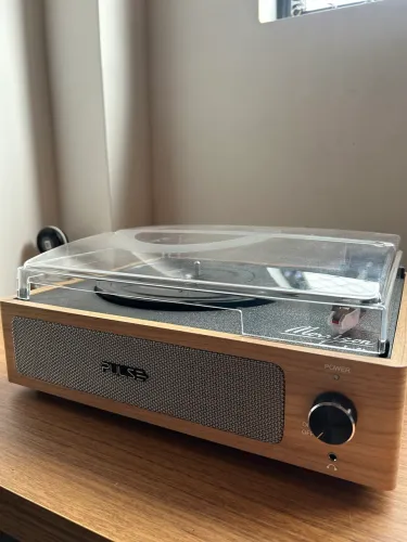 Toca Discos Pouquíssimo uso