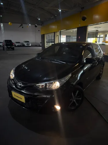 Toyota Yaris XLS Connect 1.5 Flex 16V 5P AUT 2022