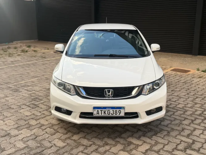 Honda Civic Sedan LXR 2.0 Flexone 16V Aut. 4P 2015