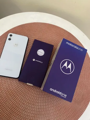 Motorola moto one 64 giga