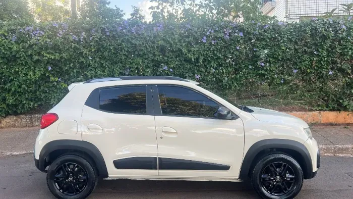 Renault Kwid Outsider 1.0 Flex 12V 5P Mec. 2020