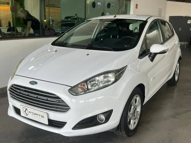 Ford Fiesta SE 1.6 16V Flex 5P 2016