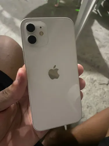 iPhone 12 novinho (troco no 13) 