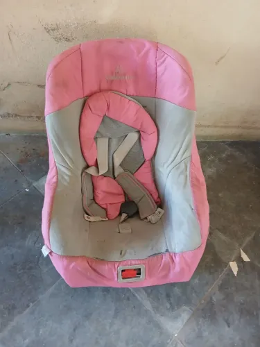 Cadeirinha para criança 100 reais