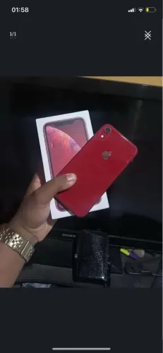 iPhone XR todo original pra hoje 
