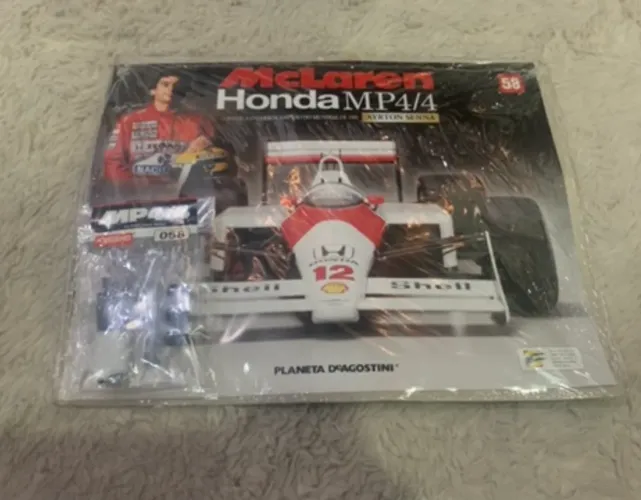 Fascículo 58 - Mclaren MP4/4 Ayrton Senna 1/8