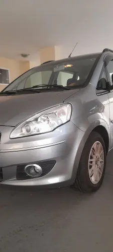 Fiat Idea Attractive 1.4 Fire Flex 8V 5P 2013