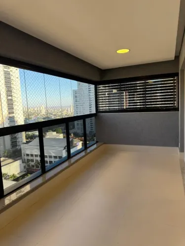 Imóvel para venda tem 132 metros quadrados com 3 quartos em Setor Bueno - Goiânia - GO