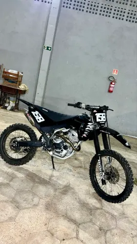 CRF 250 F  IMPECÁVEL 