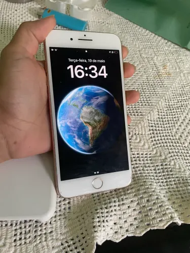 iPhone 8 Plus
