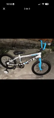 Vendo bicicleta aro 20 semi nova 