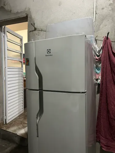 Geladeira electrolux duas portas