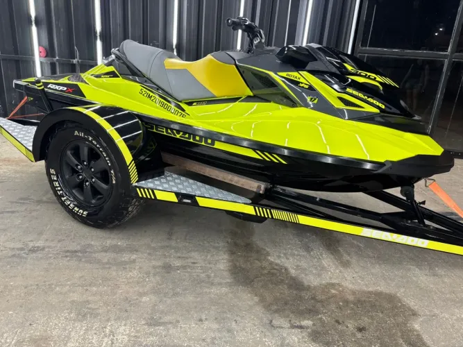 Jet Ski Seadoo RXP 300cc 2018/18.    Número pra contato *