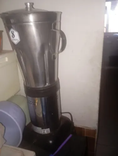 Liquidificador 8 litros