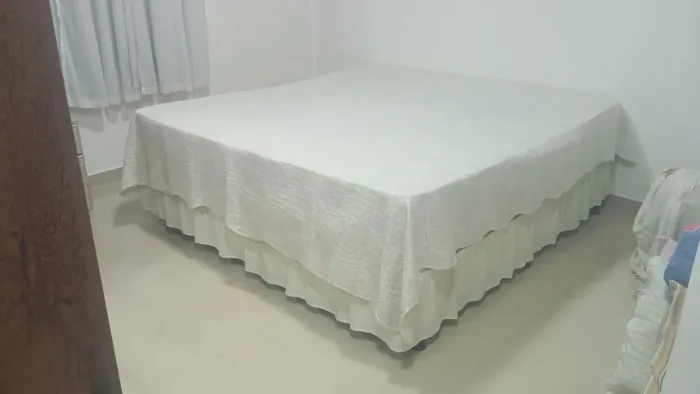 Cama King 2,10x 1,95
