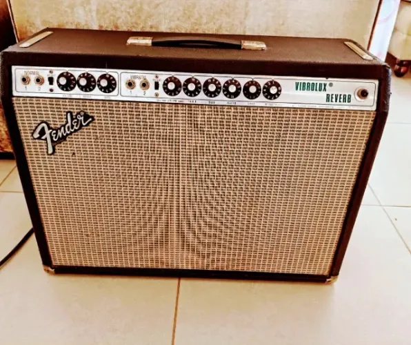 Amplificador Fender Vibrolux Vintage Silverface 1970 2x10