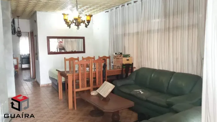 Imóvel residencial ou comercial na Rua Nagoya - Taboão - Diadema