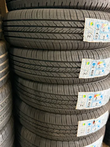 Vendo pneus novos 175/75/14 SpeedMax