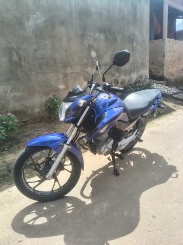 Moto 160