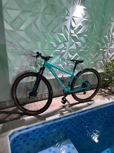 Bicicleta Specialized Rockhopper Expert 29