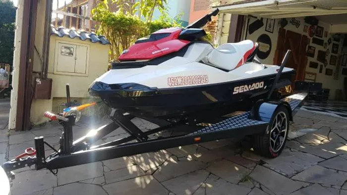 Reboque para Jet Sky *2021 Top de linha * Leia o Anúncio