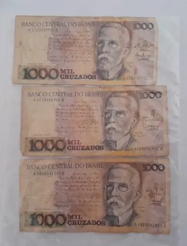 Estou vendendo Essas Três Cédulas de 1.000 cruzados.