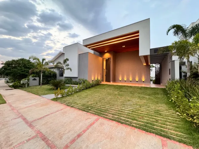 Casa condomínio zona sul