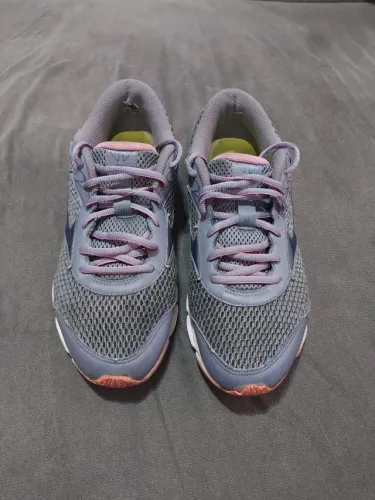 Tenis Mizuno