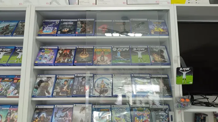 Disponível na Oriental, games novos e seminovos Playstation 5