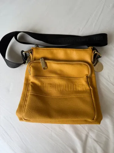 Promoção Bolsa de couro marca Steve Madden Amarela (original)