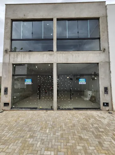 Ponto Comercial para Locação ou Venda na Av. Artemia Pires - SIM - Feira de Santana