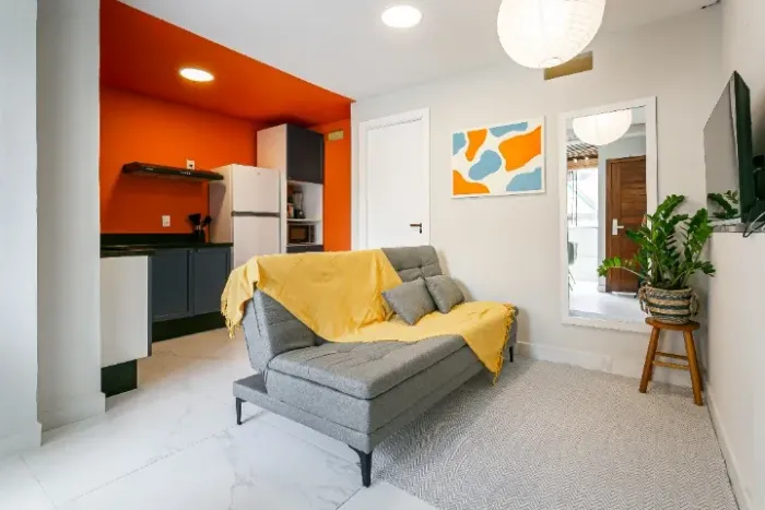 400 metros da Praia, apartamento novo e mobiliado