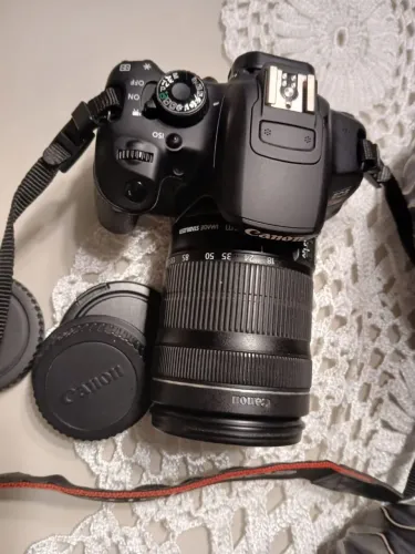 Câmera Canon T4i REBEL