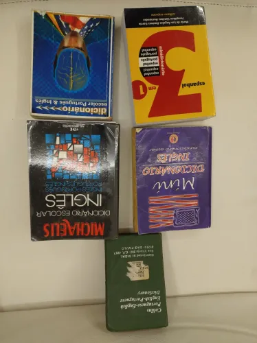 Dicionários Inglês-Português e Português-Inglês