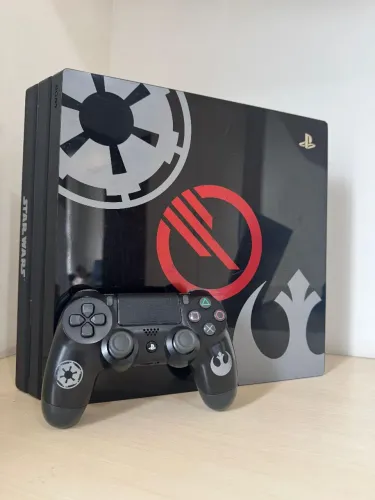 PS4 Pro Edição Star Wars 3 meses de garantia
