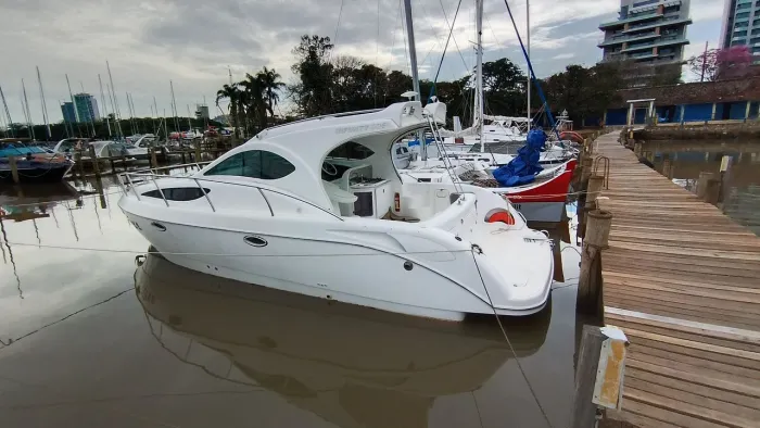 Lancha Infinity 325