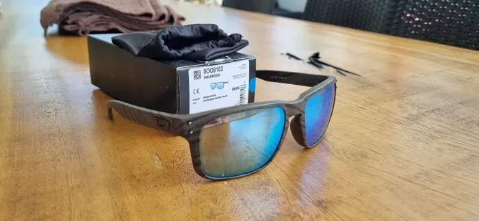 Oakley holbrook polarizado c/ nota fiscal