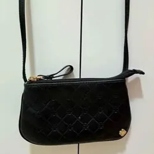 Arrase no Estilo com a Bolsa Capodarte por Apenas R$70!