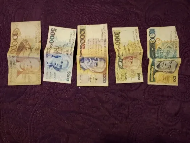 Cédulas antigas para colecionadores